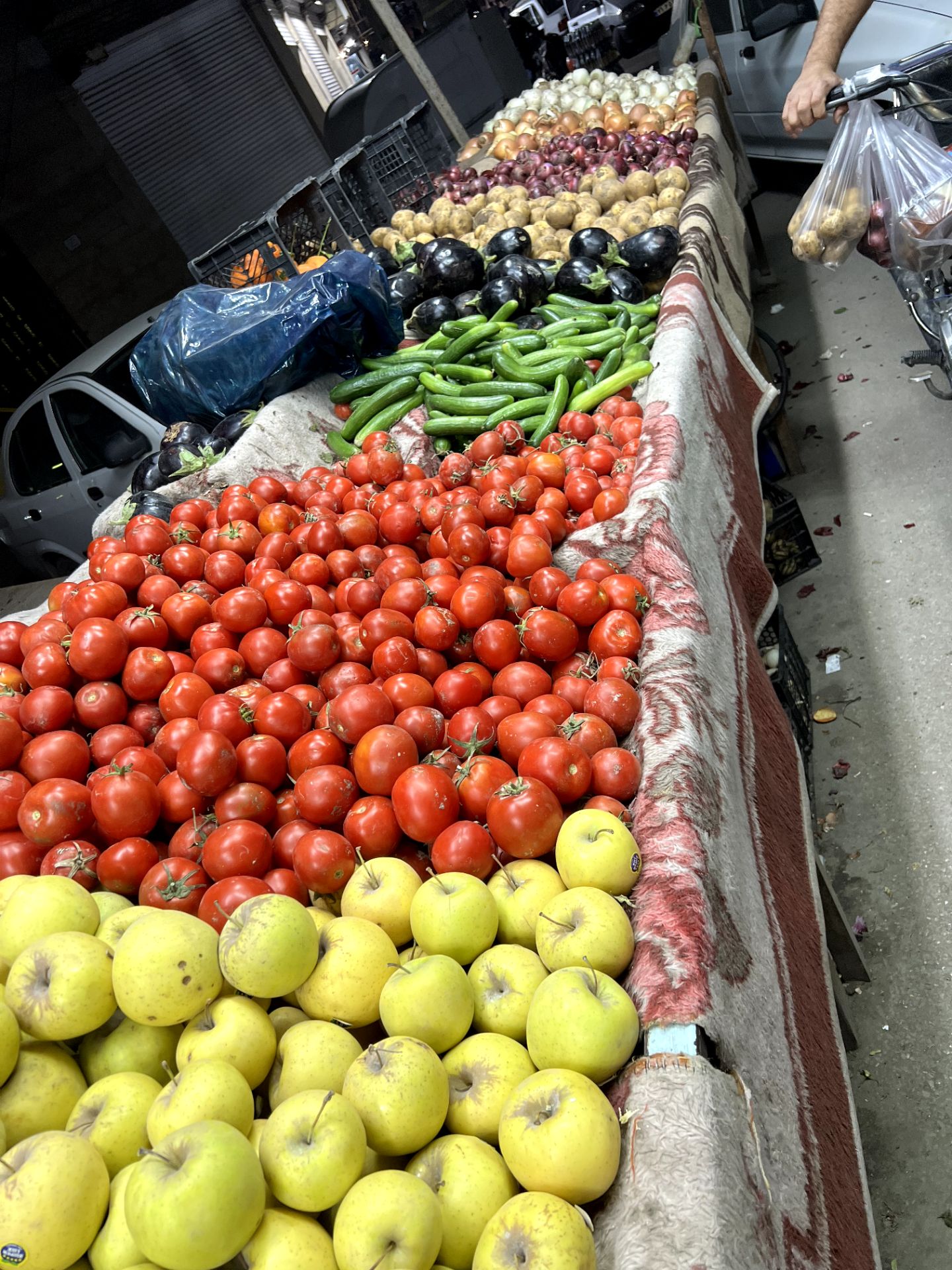 میوه فروشی رسول در اهواز