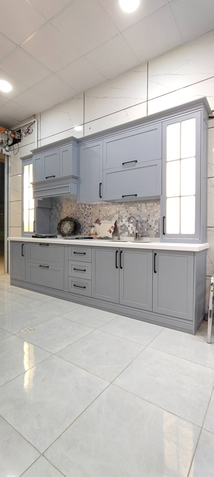 نمایشگاه کابینت دیاموند در {"id":2477,"name":"\u0634\u06cc\u0631\u0627\u0632","lat_long_center":"29.6060218,52.5378041","province_id":17,"county_id":null,"sector_id":null,"code":null,"short_code":null,"status":true,"approve":true}